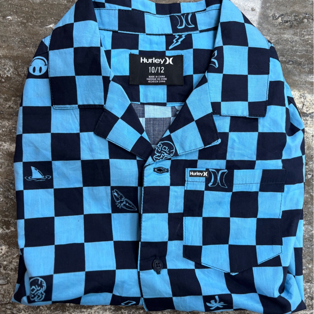 Hurley Kids Blue and Black Patterned Button Down Shirt - Picture 4 of 4
